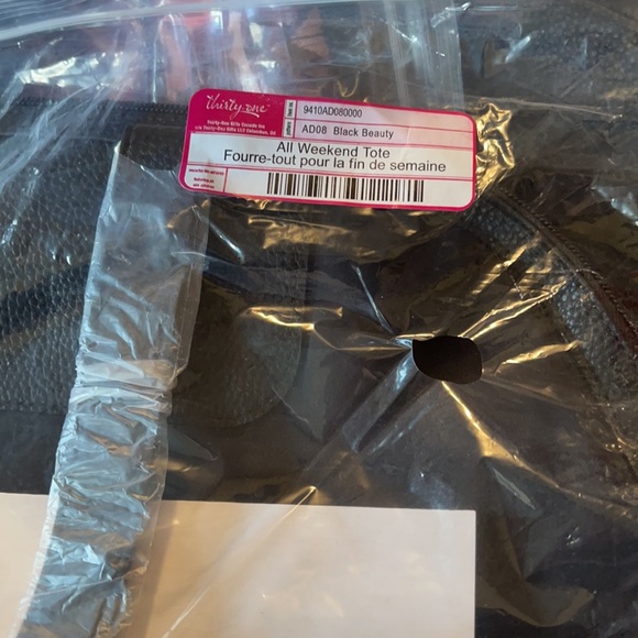 All Weekend Tote-Black Beauty - Picture 3 of 4